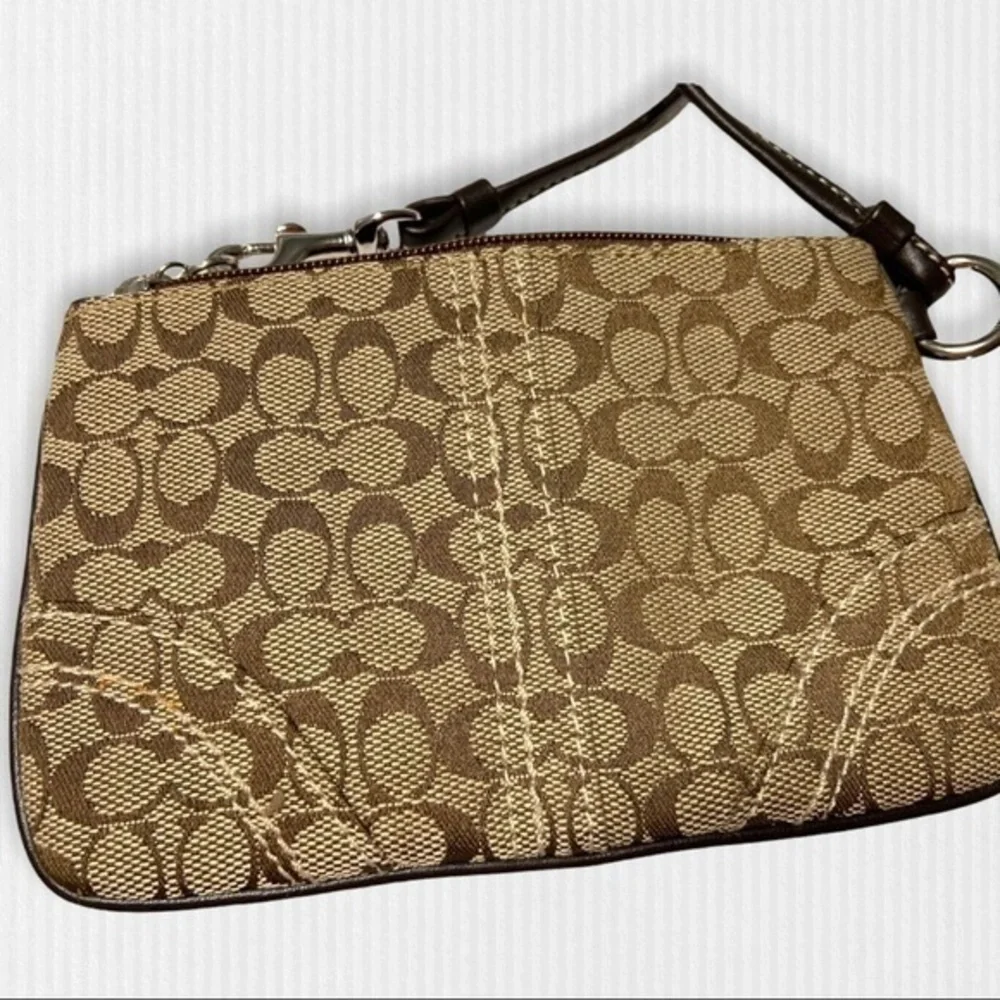 Signature Coach Wristlet - Picture 6 of 17